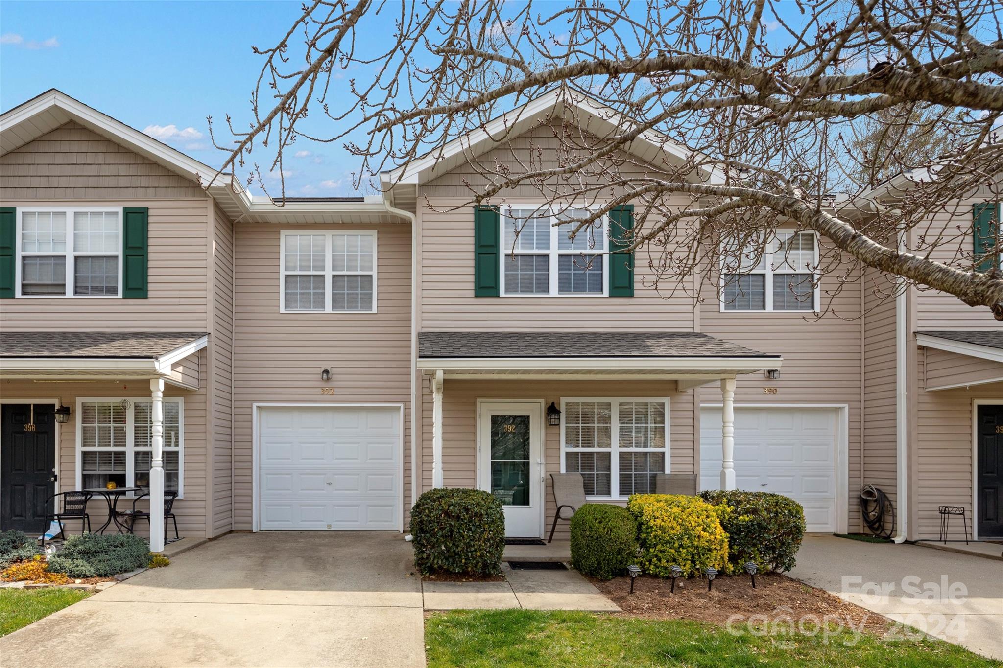 Wiltshire Cir, Fletcher, NC 28732