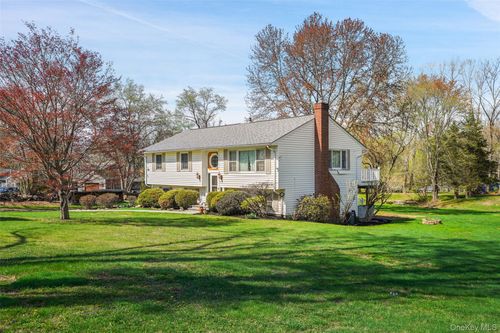 408 N Salem Rd, Brewster, NY, 10509-3513 | Card Image