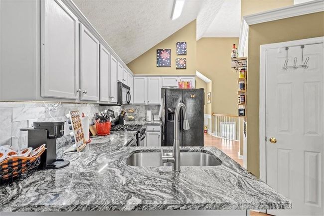 47 Powder Springs St, House other with 6 bedrooms, 3 bathrooms and 4 parking in Hiram GA | Image 18