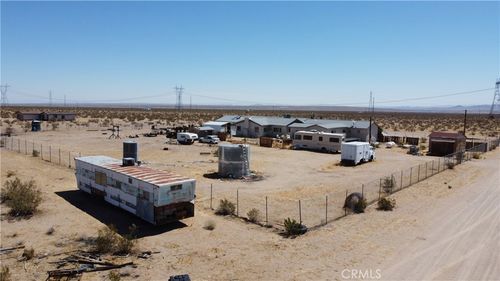 25330 Vancouver Ave, Adelanto, CA, 92301-9639 | Card Image