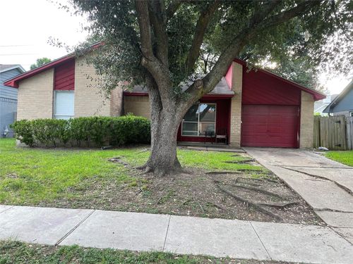 1026 W Brompton Dr, Pearland, TX, 77584-2263 | Card Image