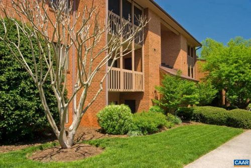apt-9-104 Turtle Creek Rd, CHARLOTTESVILLE, VA, 22901-6752 | Card Image