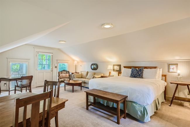 Mother In Law Suite | Image 30