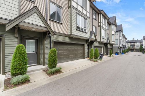 94-8138 204 St, Langley, BC, V2Y0T4 | Card Image