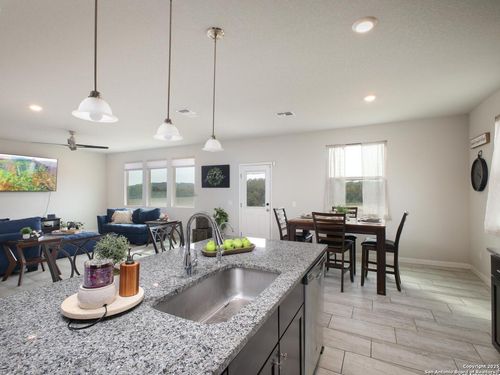 225 Treble Knl, Spring Branch, TX, 78070-6527 | Card Image