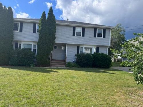 15R Norman Dr, Derry, NH, 03038 | Card Image