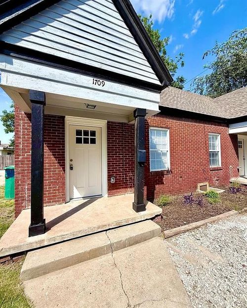 2701 Nw 16th St, Oklahoma City, OK, 73107-4843 | Card Image