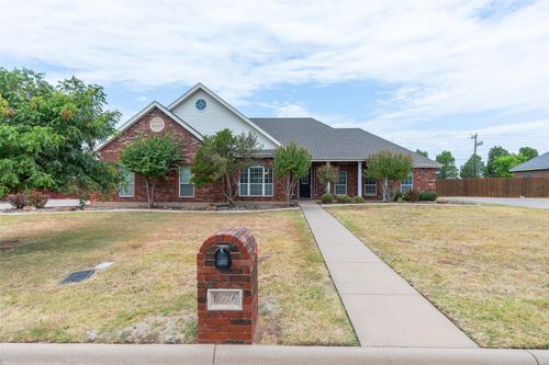 8626 Ranch Rd, Abilene, TX, 79602-9403 | Card Image
