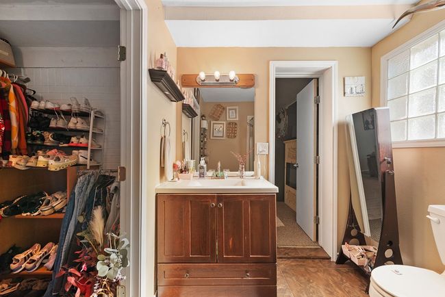5612 E Midway Rd, House other with 3 bedrooms, 2 bathrooms and 4 parking in Big Spring TX | Image 34