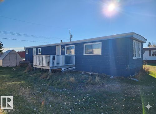 5307 54 St, Clyde, AB, T0G0B5 | Card Image