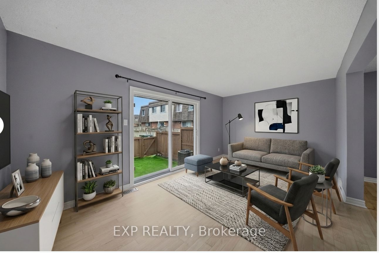 Residential in Hunt Club - South Keys and Area 4