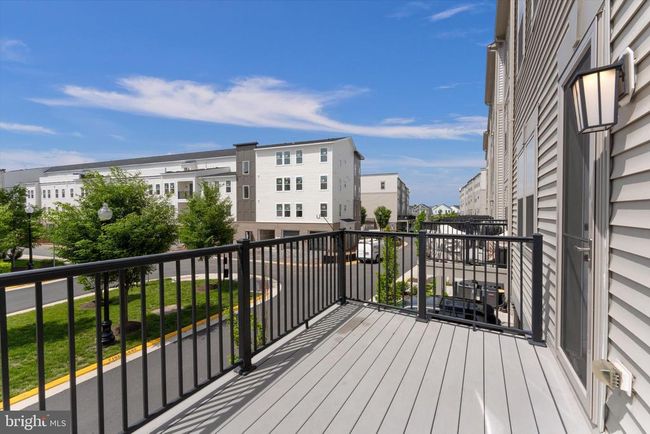 42869 Littlehales Ter, Townhouse with 3 bedrooms, 3 bathrooms and null parking in ASHBURN VA | Image 22