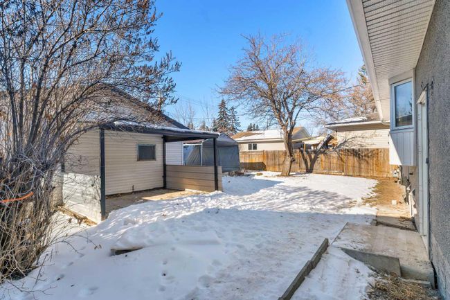 427 Penswood Road Se, Home with 5 bedrooms, 2 bathrooms and 4 parking in Calgary AB | Image 31