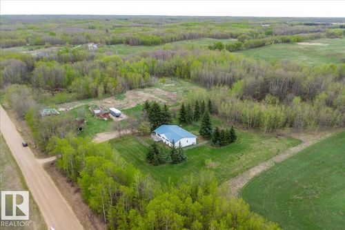 20511 502 Township Road, Beaver County, AB, T0B4J2 | Card Image