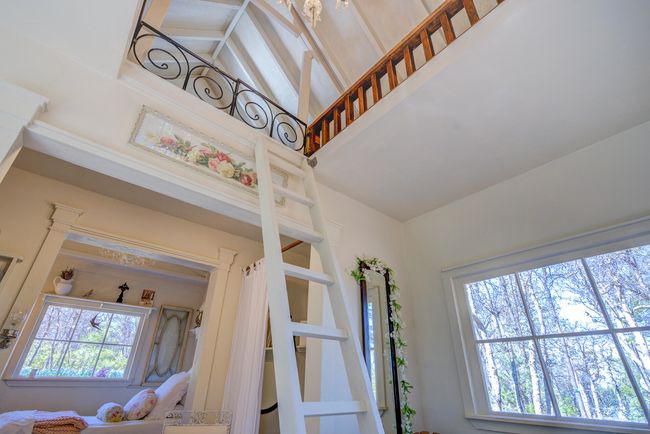 547705 Old Highway Rd, House other with 3 bedrooms, 3 bathrooms and null parking in Mcarthur CA | Image 49