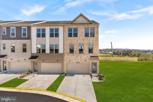 2461 Mystic Maroon Terrace, Ashburn, VA, 20147 | Card Image