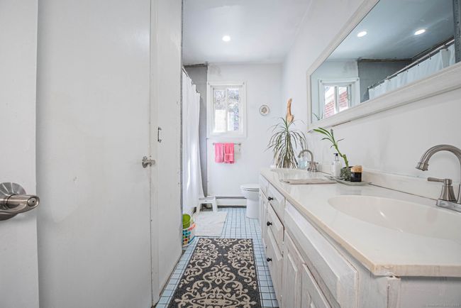 10 Twitchgrass Rd, House other with 3 bedrooms, 3 bathrooms and null parking in Trumbull CT | Image 17