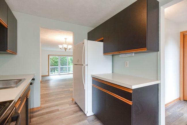 APT-106 - 31 Blithewood Ave, Condo with 2 bedrooms, 2 bathrooms and 1 parking in Worcester MA | Image 7