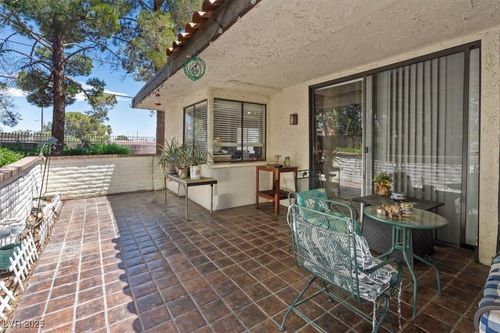 3078 Conquista Ct, Las Vegas, NV, 89121-3864 | Card Image