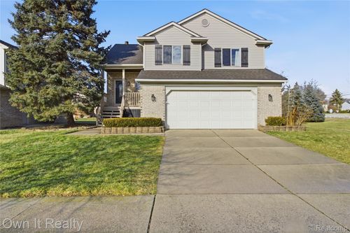 631 Tyler Ln, Canton, MI, 48188-3124 | Card Image
