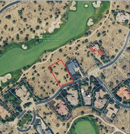 132-65853 Bearing Dr, Bend, OR, 97701-0118 | Card Image