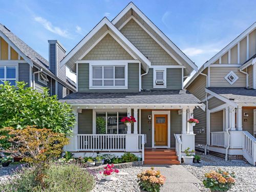 217 Jensen St, New Westminster, BC, V3M0E7 | Card Image