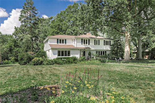 2978 Winthrop Rd, Shaker Heights, OH, 44120-1828 | Card Image