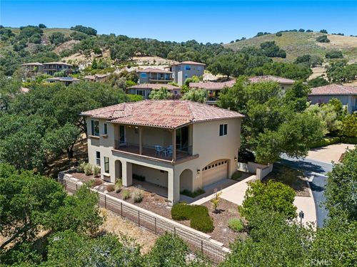 6520 Western Gull Dr, Avila Beach, CA, 93424 | Card Image