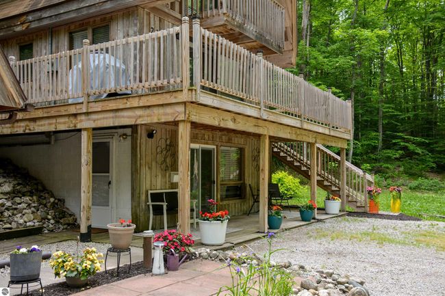 2481 S Schomberg Rd, House other with 3 bedrooms, 2 bathrooms and null parking in Lake Leelanau MI | Image 9