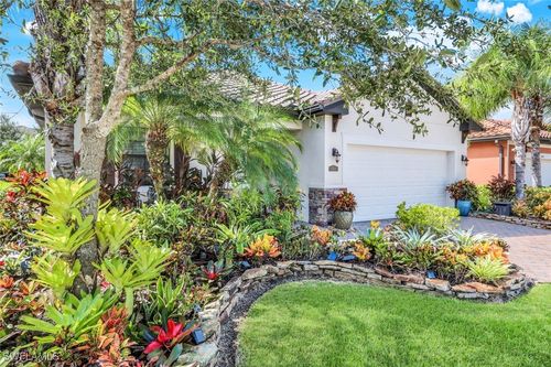 4244 Raffia Palm Cir, NAPLES, FL, 34119-9677 | Card Image