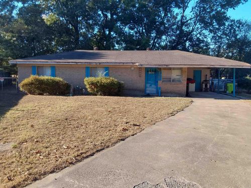 1218 S Long Street, Stuttgart, AR, 72160 | Card Image