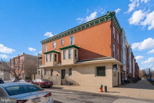 3000 W Girard Ave, PHILADELPHIA, PA, 19130-1122 | Card Image