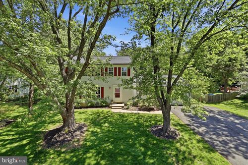 2412 Rosedown Dr, RESTON, VA, 20191-1620 | Card Image
