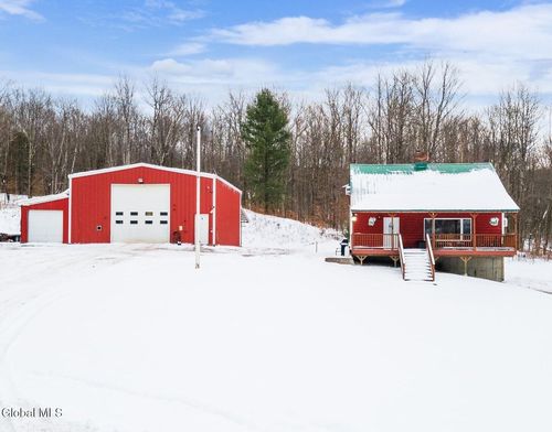 190 Wes Brown Rd, Cherry Valley, NY, 13320-3302 | Card Image