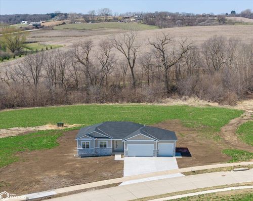 606 Harvest Hills Dr, Woodbine, IA, 51579-0029 | Card Image