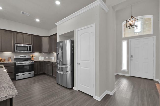 3313 Rolling View Ct, House other with 3 bedrooms, 2 bathrooms and 2 parking in Conroe TX | Image 13