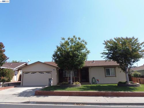 8155 Elgin Ln, Dublin, CA, 94568-1505 | Card Image