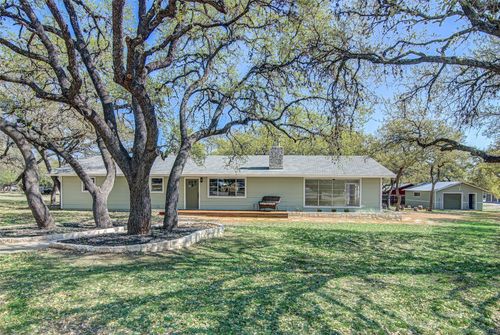 207 Haley Rd, Johnson City, TX, 78636-4217 | Card Image