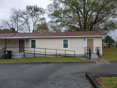 201 Enterprise St, Dublin, GA, 31021-5411 | Card Image