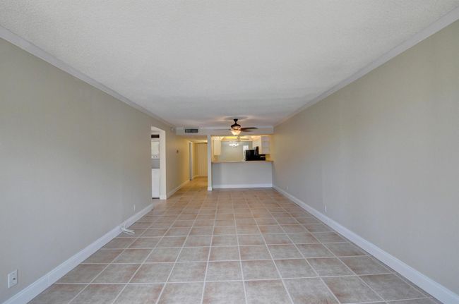 UNIT-202 - 16 Royal Palm Way, Condo with 2 bedrooms, 2 bathrooms and null parking in Boca Raton FL | Image 18