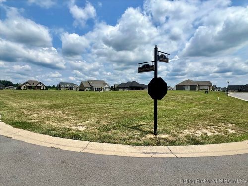 1719 Augusta Pkwy, Henryville, IN, 47126-4500 | Card Image