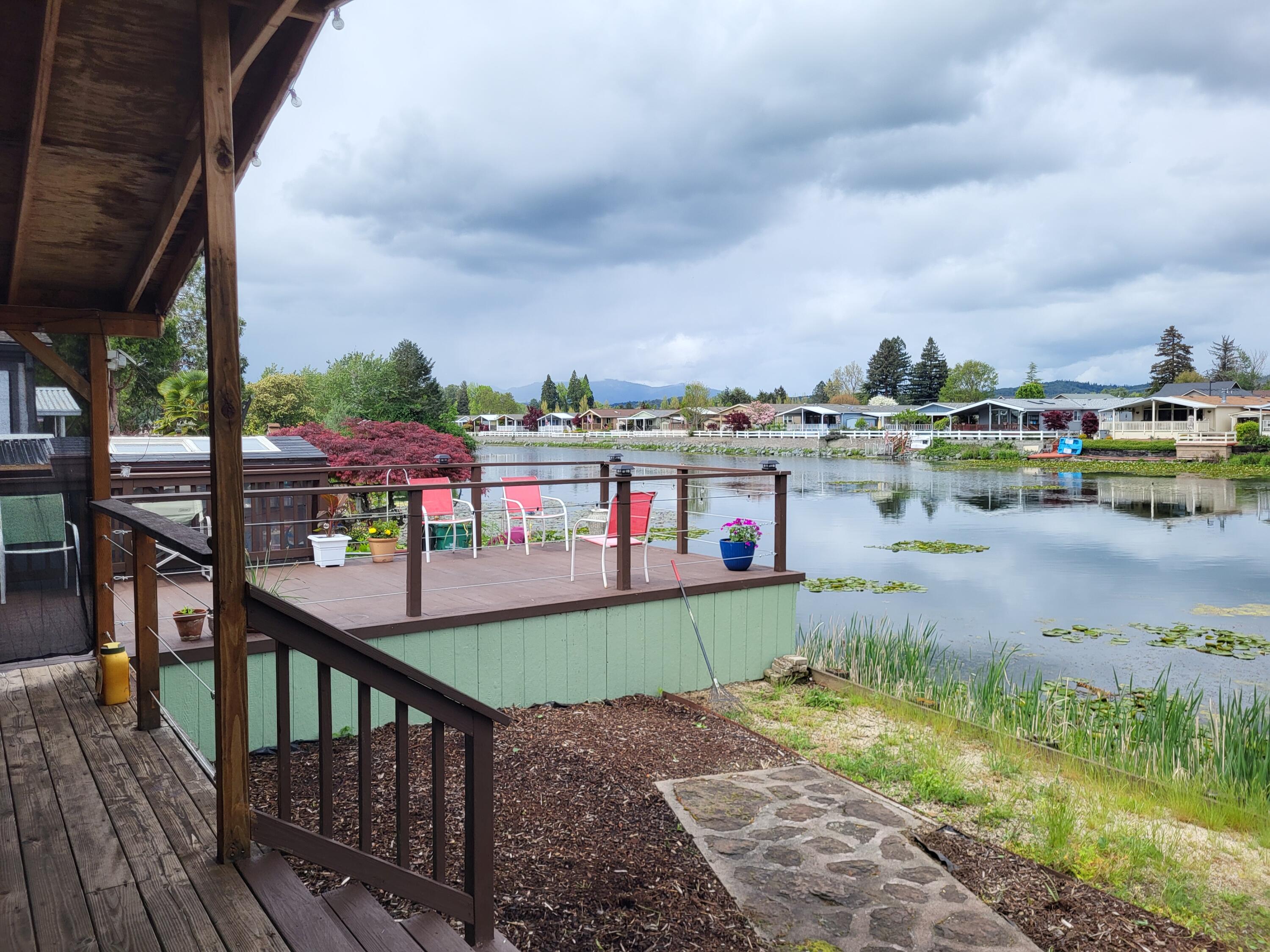 Manufactured In Park in Grants Pass 4