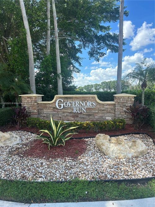 15868 Nw 4th St, Pembroke Pines, FL, 33028-1585 | Card Image