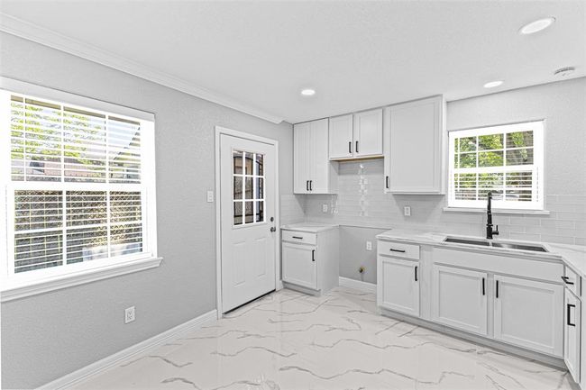 638 Cleo St, House other with 3 bedrooms, 2 bathrooms and null parking in Fresno TX | Image 13