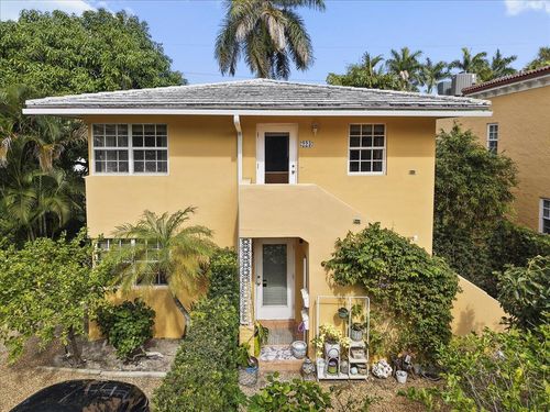 2-223 Park Ave, Palm Beach, FL, 33480-3996 | Card Image