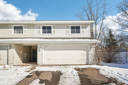 9205 29th Ave N, New Hope, MN, 55427-2321 | Card Image