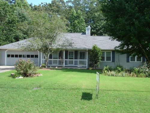 488 Slew Ave, Lawrenceville, GA, 30043-2445 | Card Image