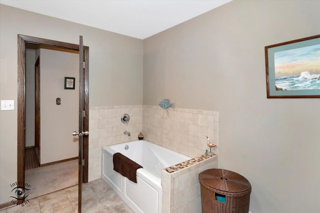 19347 W Raymond Dr, House other with 3 bedrooms, 2 bathrooms and 2 parking in Elwood IL | Image 21