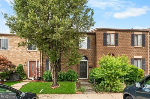 1-h-662 W Side Dr, GAITHERSBURG, MD, 20878-3135 | Card Image