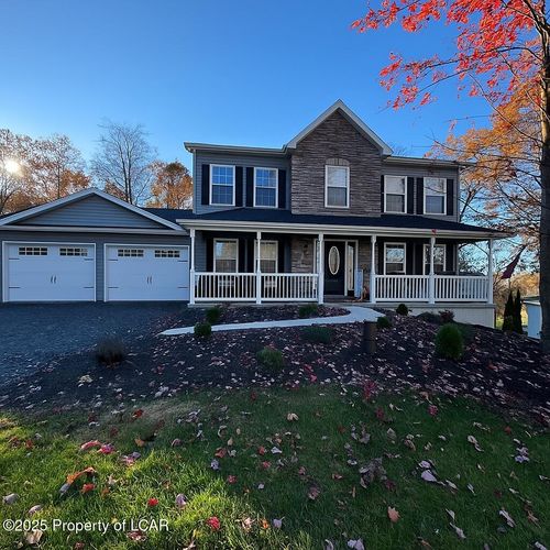 9 Roberts Ln, Freeland, PA, 18224-3048 | Card Image
